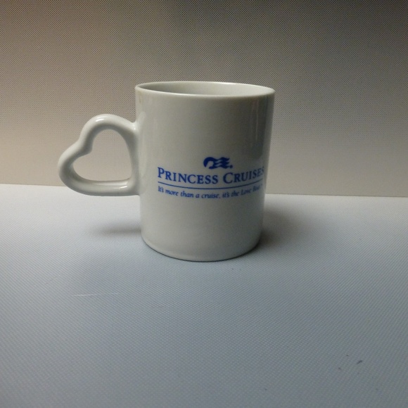 Princess Cruise vintage mug heart handle htf - Picture 3 of 3